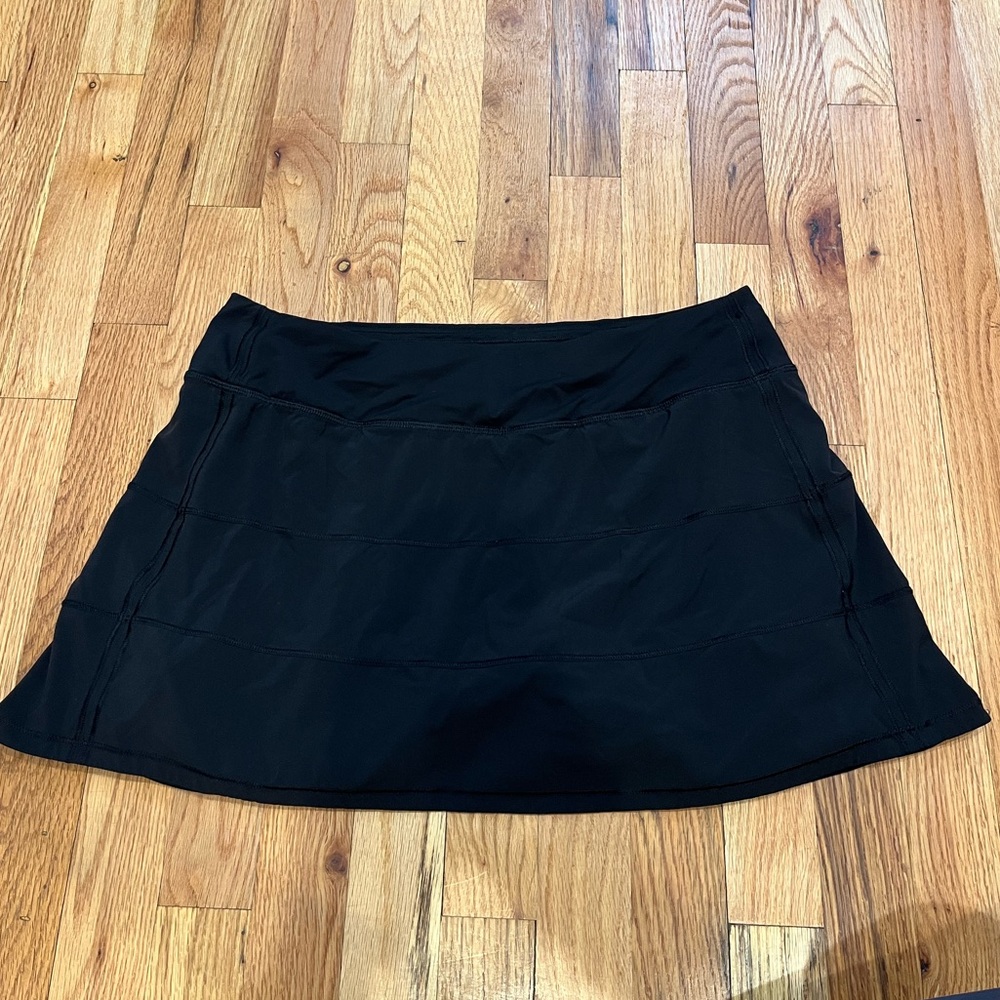 Black Lululemon Pace Rival Mid-Rise Skirt